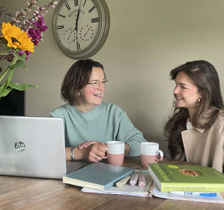 Moeder Dochter Samen Studeren